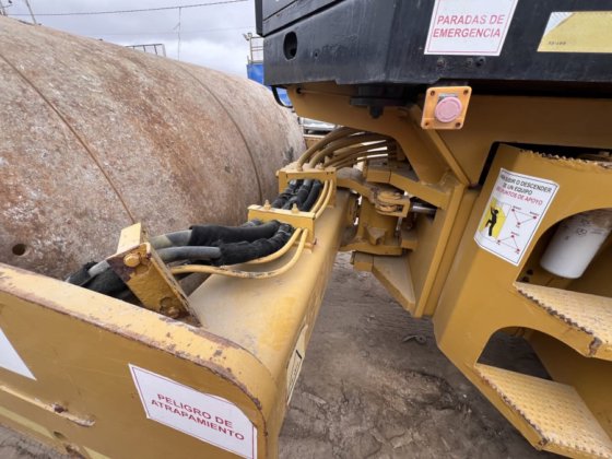 2014 Caterpillar CS533E