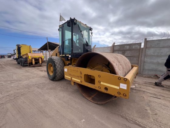 2014 Caterpillar CS533E
