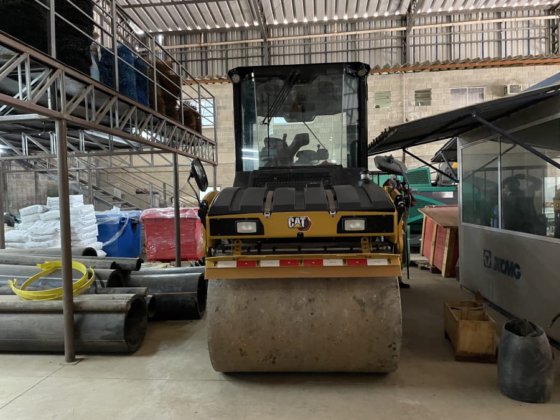 2023 Caterpillar CB7