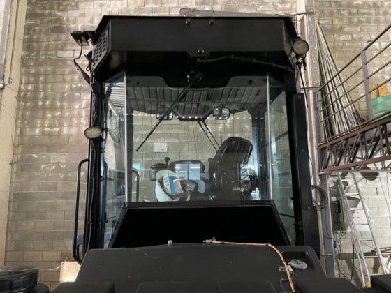 2023 Caterpillar CB7