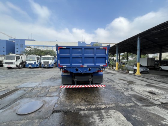 2016 Ford CARGO 2429 8X2