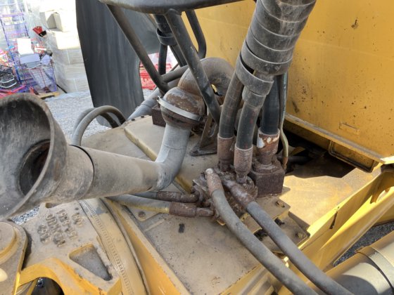 2019 Caterpillar 745
