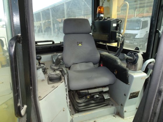 2001 Caterpillar D8R