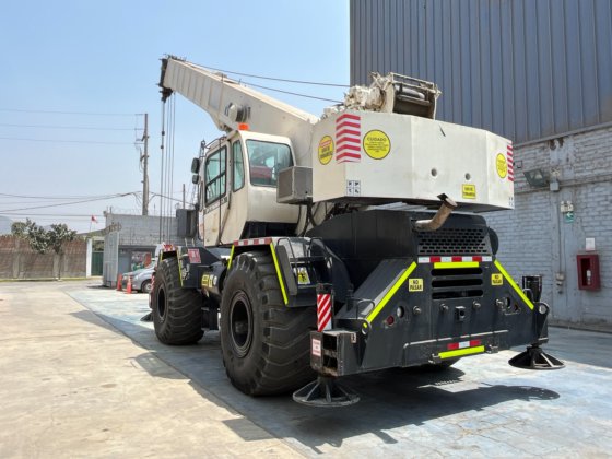 2011 Terex RT555-1