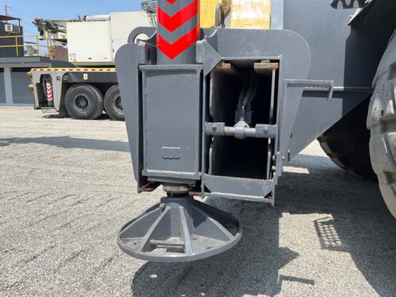2012 Terex RT130