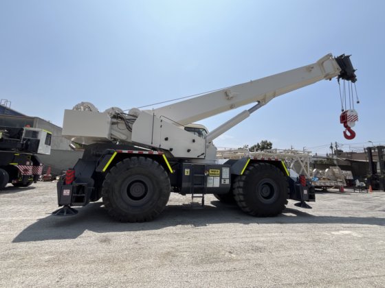 2012 Terex RT130