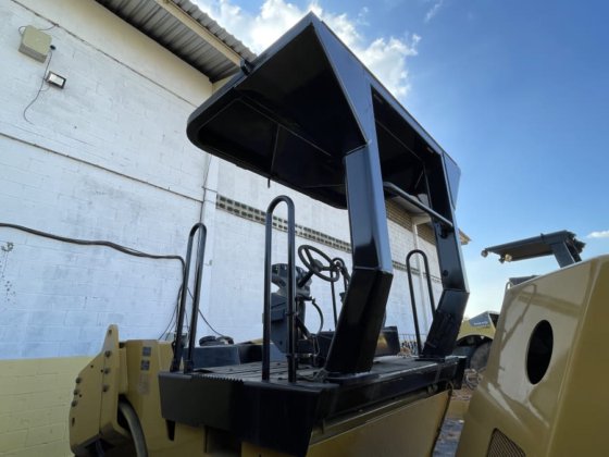 2011 Caterpillar CB534D