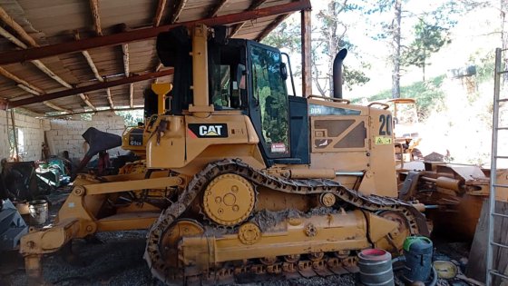 2011 Caterpillar D6N