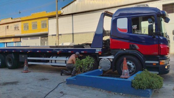 2012 Scania P310 8X4