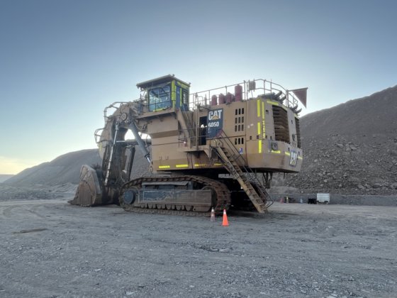 2016 Caterpillar 6050FS