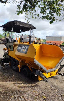 2011 Caterpillar AP300