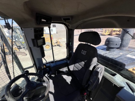 2018 Caterpillar 962L