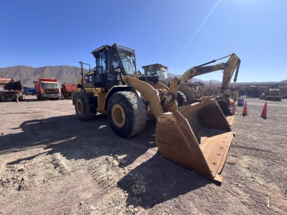 2018 Caterpillar 962L