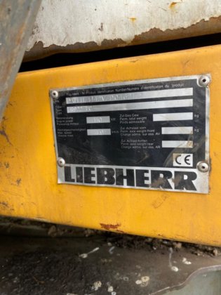 2018 Liebherr R922LC