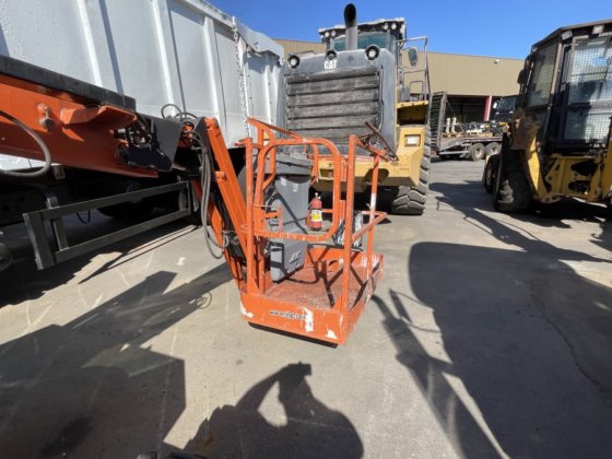 2014 JLG 340AJ