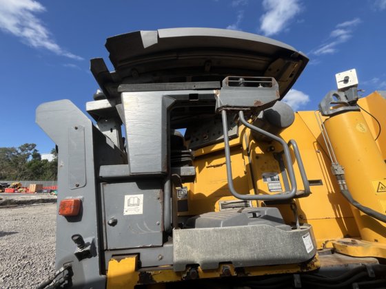 2009 Wirtgen W100F