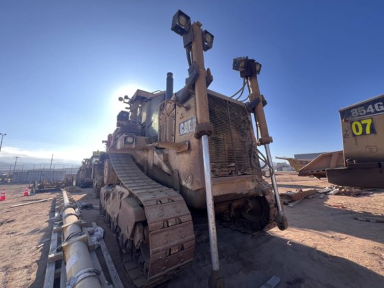 Trator de esteira 2004