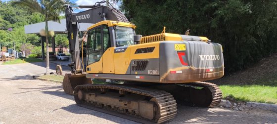 2022 Volvo EC220DL