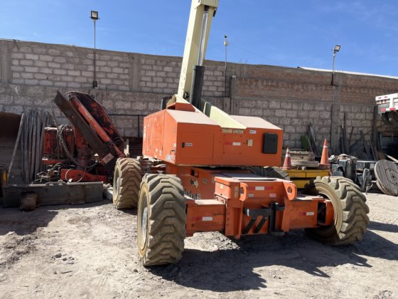 2001 JLG 120 SXJ
