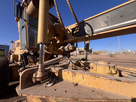 1999 Caterpillar 16H