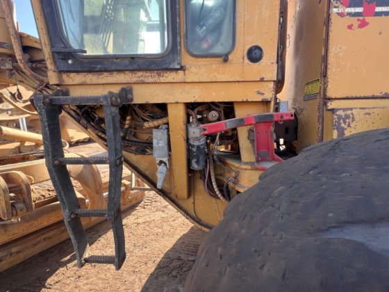 1999 Caterpillar 16H