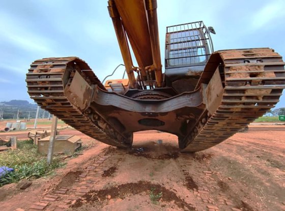 2010 Hyundai R320LC