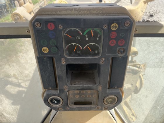 2004 Caterpillar 12H