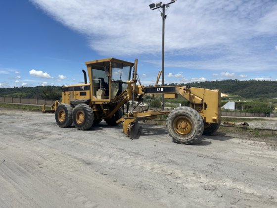 2004 Caterpillar 12H