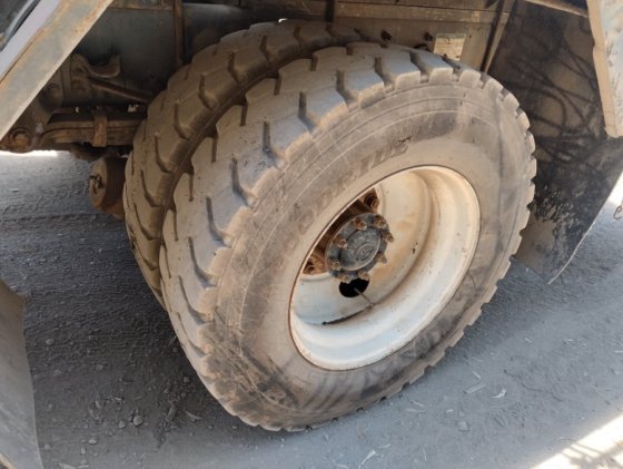 2013 Freightliner M2 106