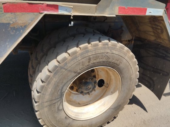 2013 Freightliner M2 106