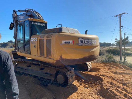 2011 John Deere 200D