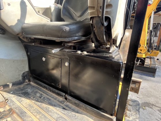 2014 Caterpillar 302.7D