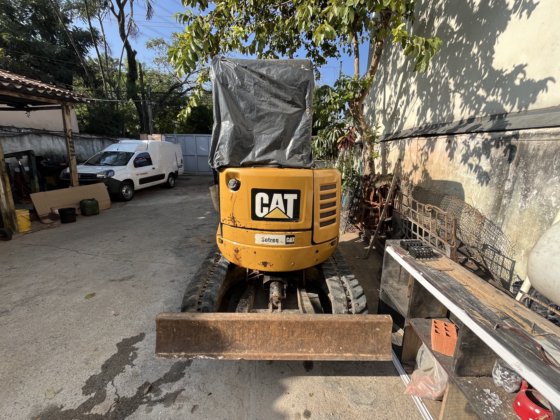 2014 Caterpillar 302.7D