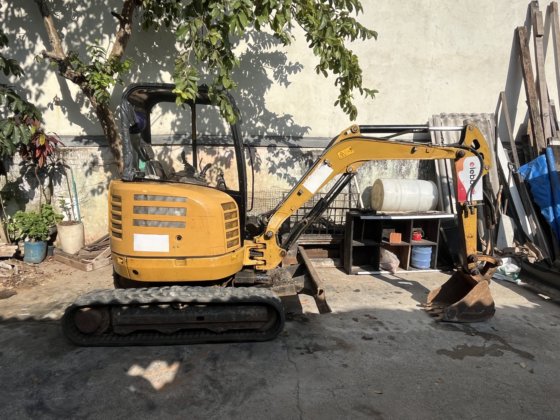 2014 Caterpillar 302.7D