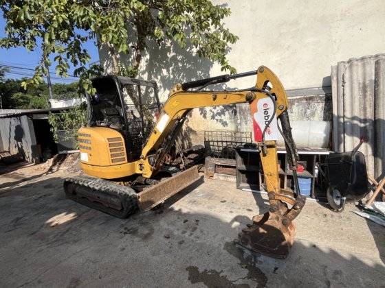 2014 Caterpillar 302.7D