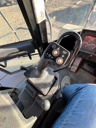 2004 Caterpillar 834G