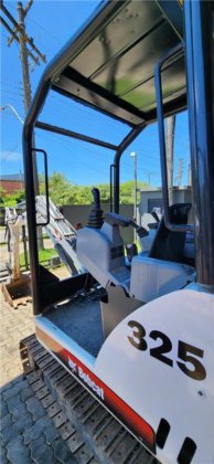 2011 Bobcat 325