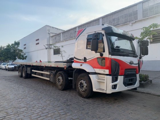 2014 Ford CARGO 2429 8X4