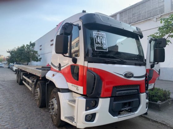 2014 Ford CARGO 2429 8X4