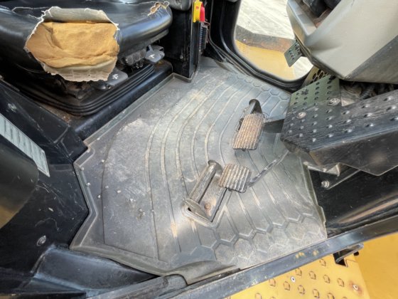 2021 Caterpillar D8T