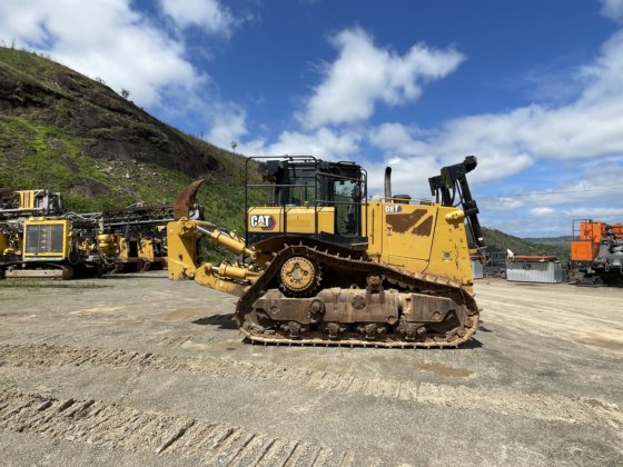 2021 Caterpillar D8T