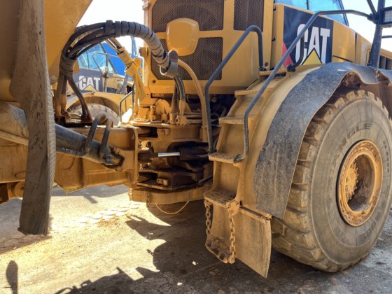 2013 Caterpillar 740B