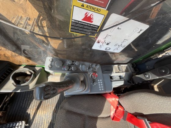 2021 John Deere 2144G