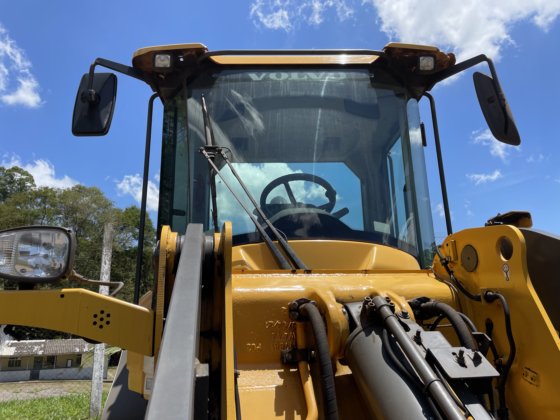 2021 Volvo L60F