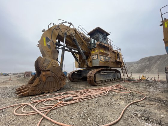 2013 Caterpillar 6040FS