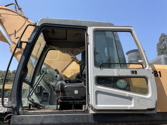 2012 Hyundai R360LC