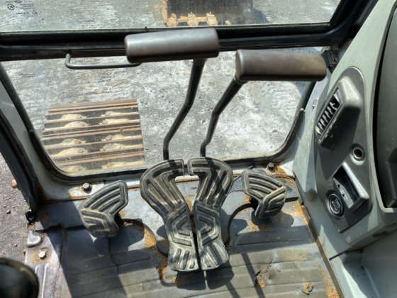 2012 Hyundai R360LC