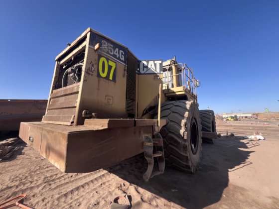 2004 Caterpillar 854G