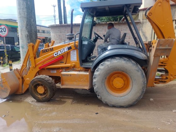 2011 Case 580M 4X4