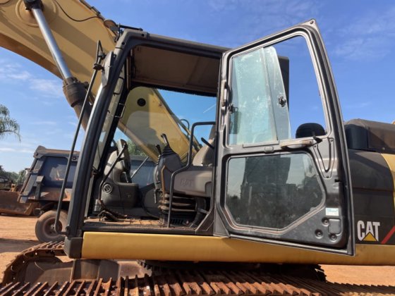 2018 Caterpillar 336D2L